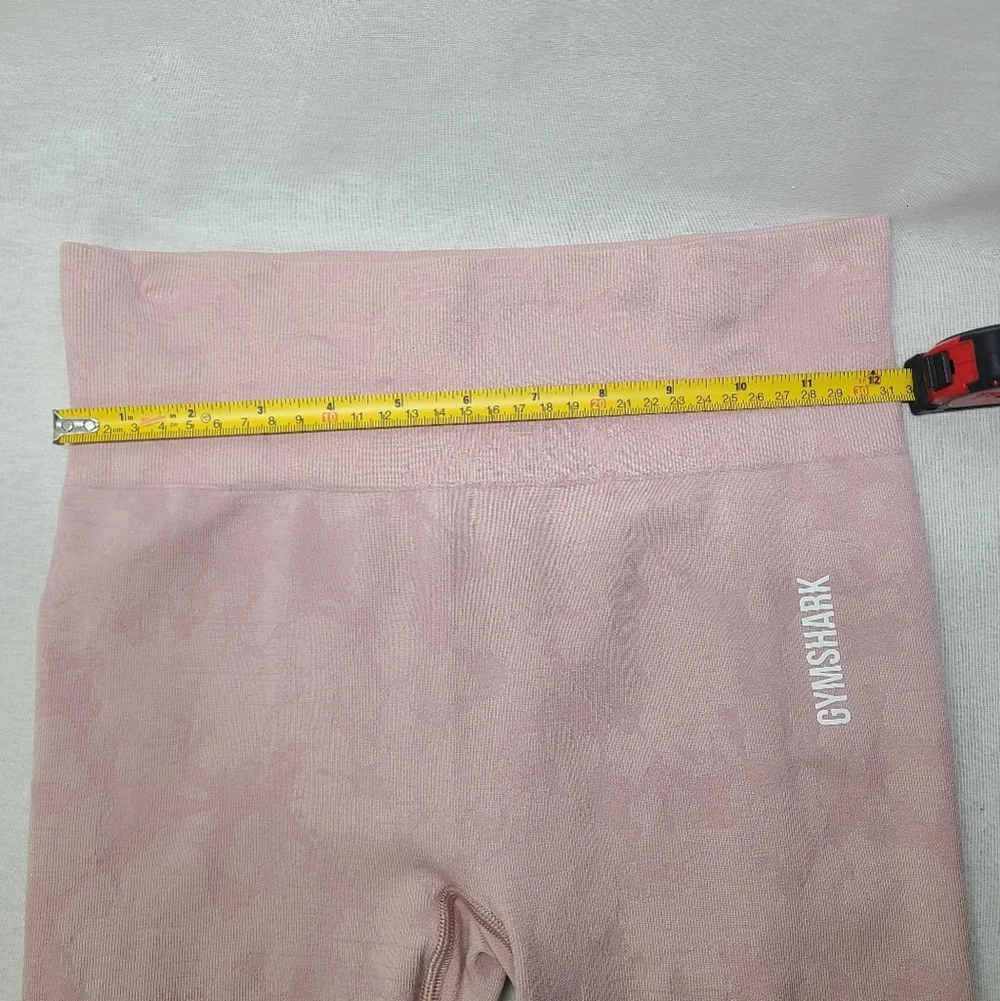Gymshark adapt seamless leggings in light pink camo- Size medium women's - Picture 6 of 8